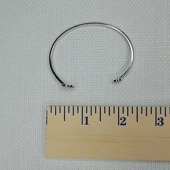 Stella & Dot Pave Disc Cuff Silver Bracelet - Picture 11 of 11